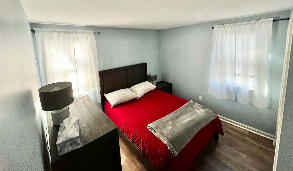 Building Photo - 94 Cottonwood Ln