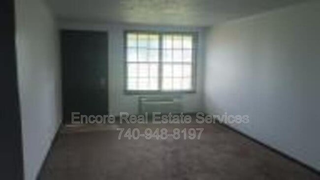 Building Photo - 376 N 40th St