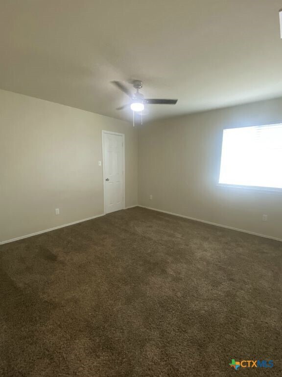 Building Photo - 4808 Green Meadow St