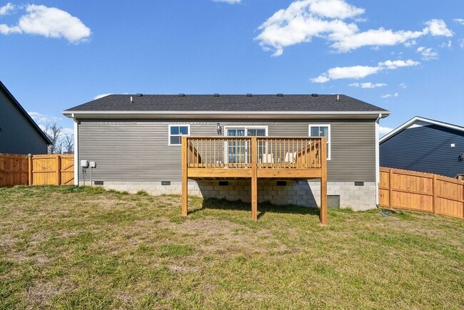 Building Photo - 3 Bedroom 2 Full Bath Home For Rent near Post!