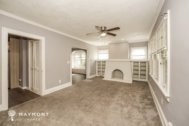 Building Photo - 3 Bedroom in Maple Heights, OH
