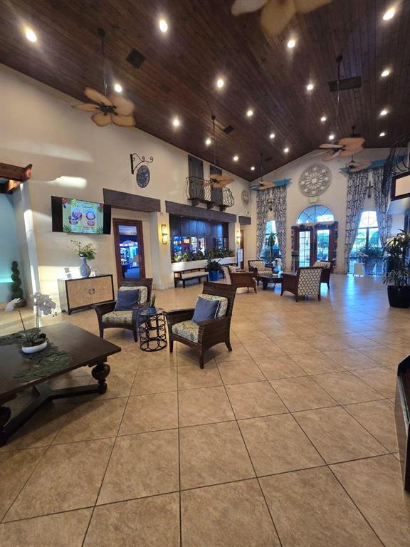 Building Photo - 8923 Cuban Palm Rd