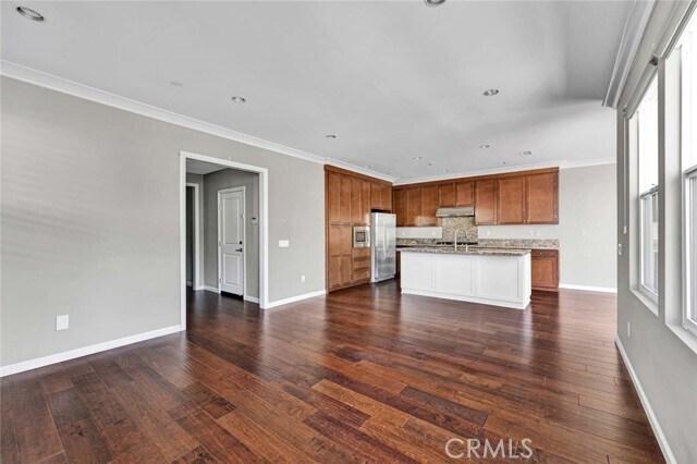 Building Photo - 115 Rodeo