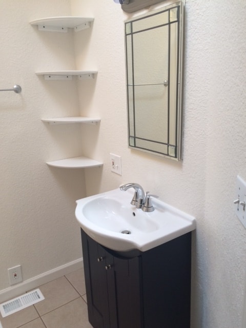Building Photo - McKinley Rental