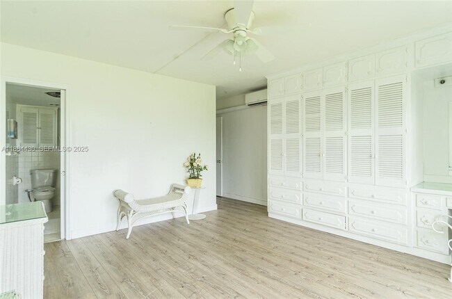 Building Photo - 1470 S Ocean Blvd