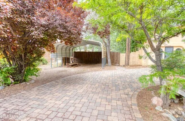 Building Photo - 5460 Knottingham Ln