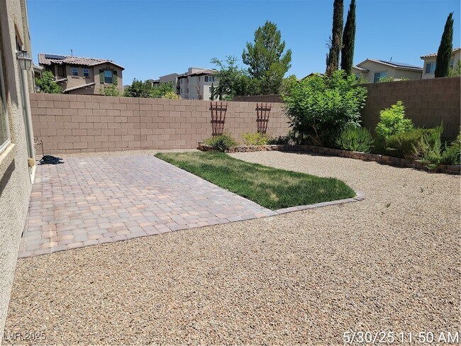 Building Photo - 12212 Loggeta Way