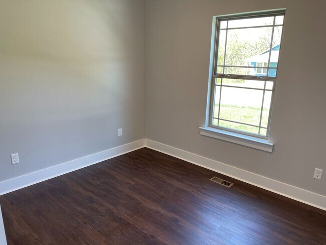 Building Photo - Available NOW! Charming 3 Bedroom, 2 Bathroom Home — Built in 2021