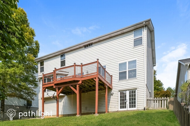 Building Photo - 472 Summer Top Ln