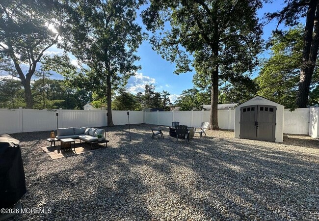 Building Photo - 804 Pensacola Rd