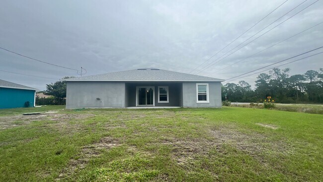 Building Photo - INCREDIBLE, BRAND NEW 4 Bedroom, 2 Bathroom Home in Palm Bay!!