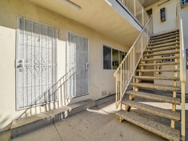 Building Photo - 7228 Allott Ave
