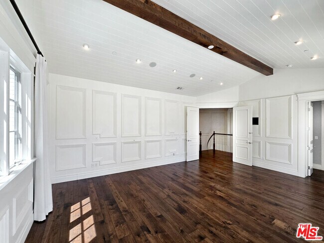 Building Photo - 3815 Valley Meadow Rd