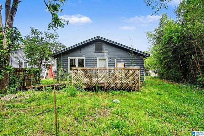 Building Photo - 1447 Wharton Ave