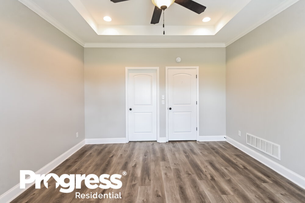 Building Photo - 2580 Woodcutter Dr