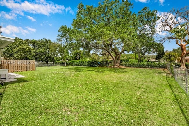 Building Photo - 11403 SW 81st Rd