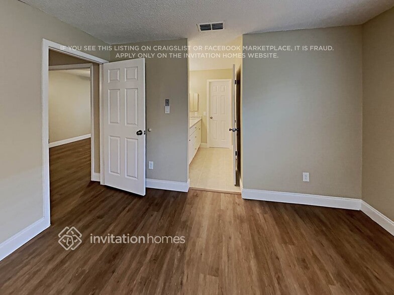 Building Photo - 412 Abbeywood Ln