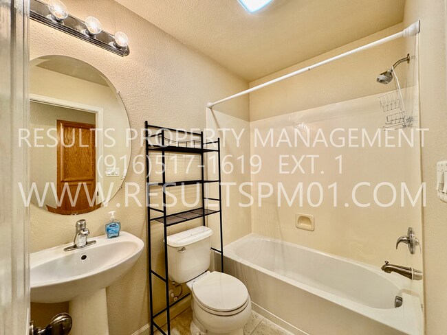 Building Photo - Stunning Single-Story Home in Exclusive Gated Community!