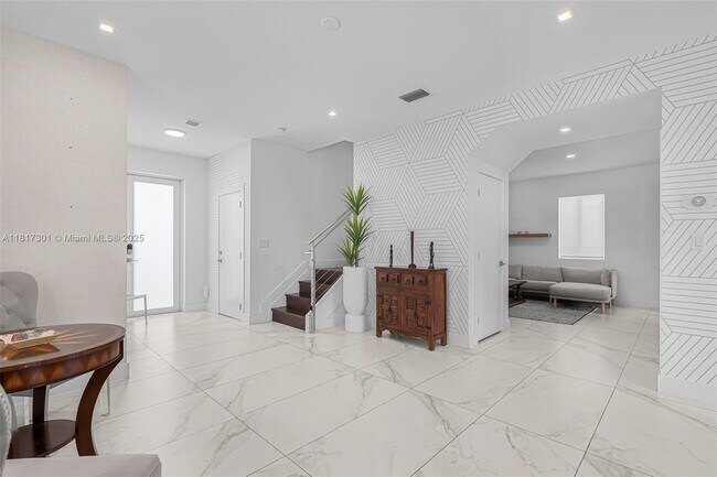 Building Photo - 10373 NW 68th Terrace