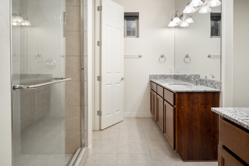 Building Photo - 2575 W Pollo Cir
