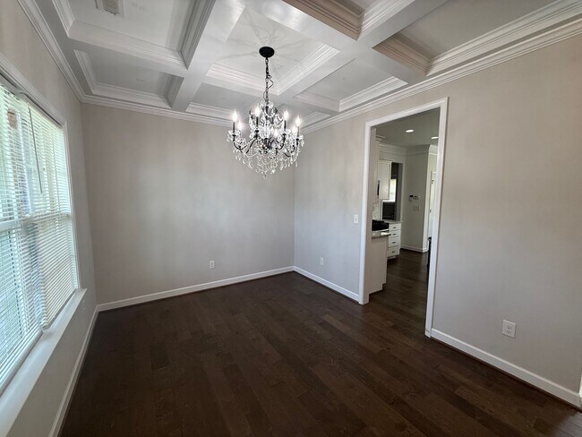 Building Photo - For Rent Clemmons!!