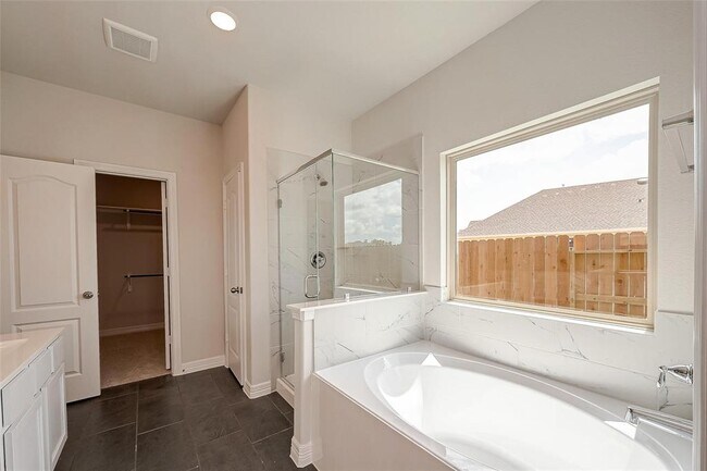 Building Photo - 32419 Fly Fish Wy