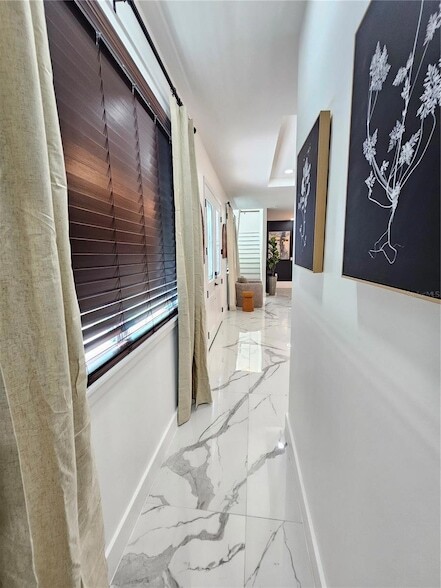 Building Photo - 2075 Jewell Ave