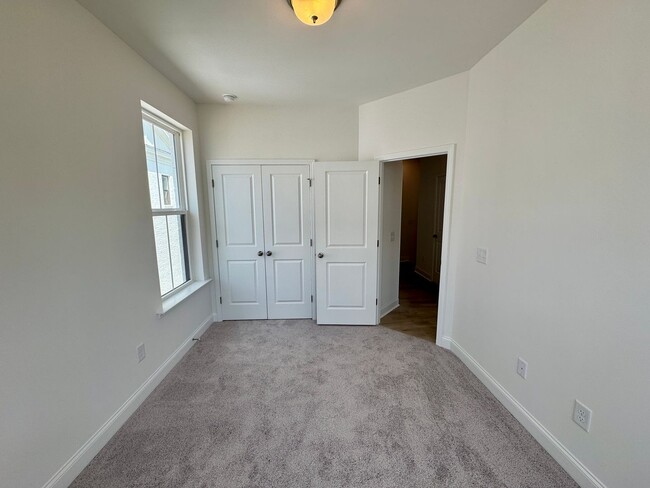 Building Photo - Beautiful New Construction, Three Story To...