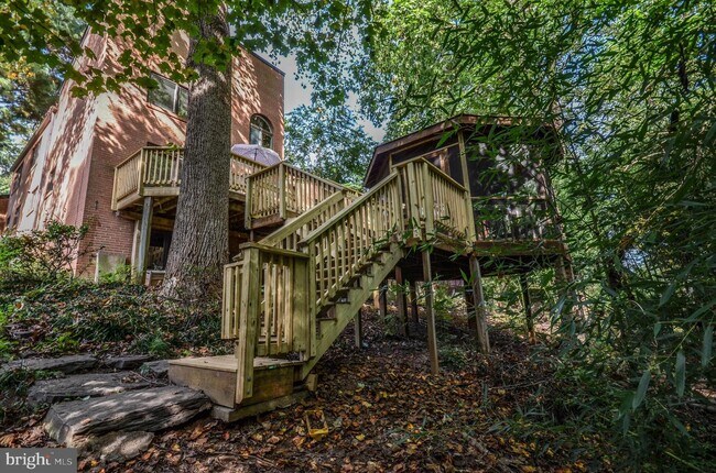 Building Photo - 7212 Grubby Thicket Way