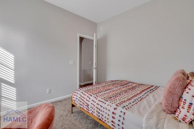 Building Photo - 181 Sunflower Cir NE