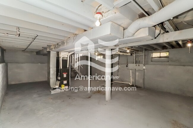 Building Photo - 521 Dale Ave