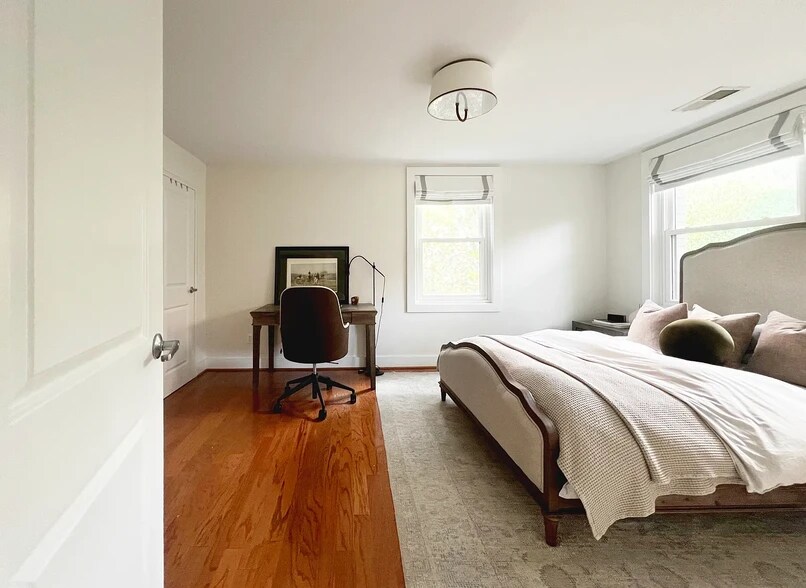 Building Photo - 4840 MacArthur Blvd NW