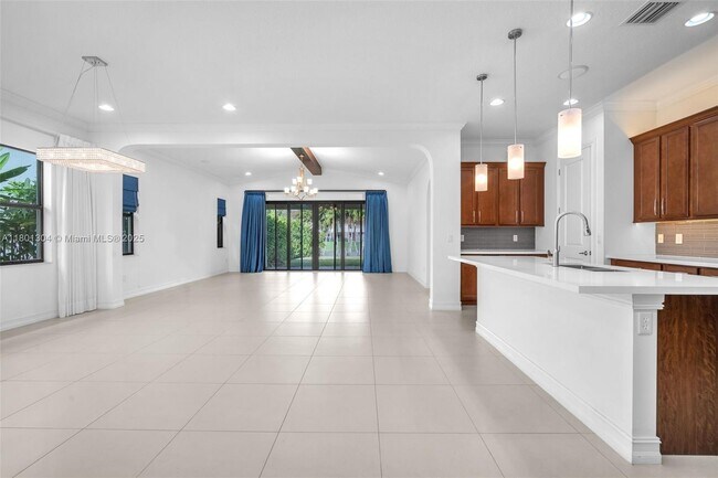 Building Photo - 1291 SW 113th Way