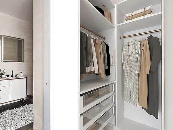 Building Photo - 136 14th St