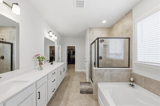 Building Photo - 3939 Alderstone Dr