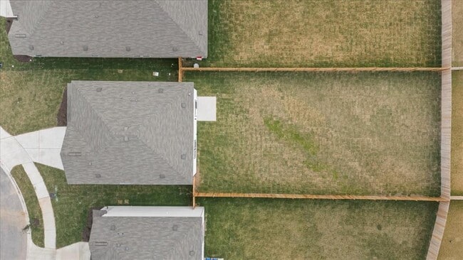 Building Photo - 113 Rother Pl