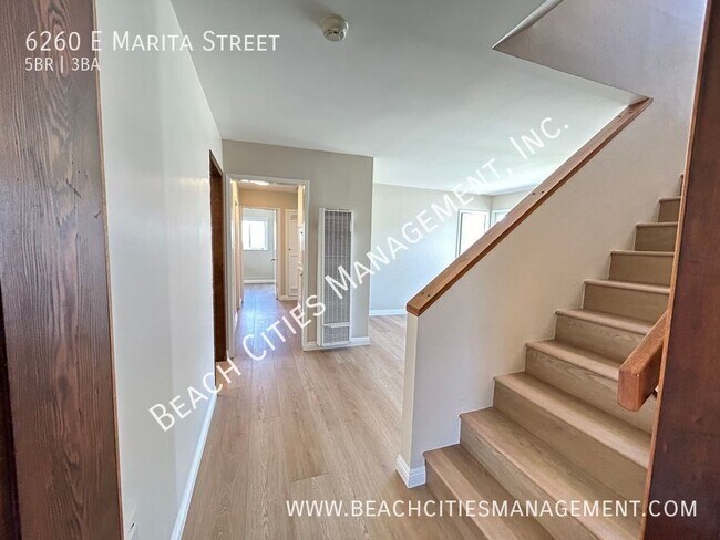 Building Photo - 6260 E Marita St