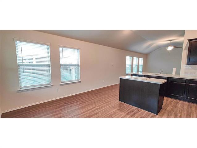 Building Photo - 1413 Trumpet Dr