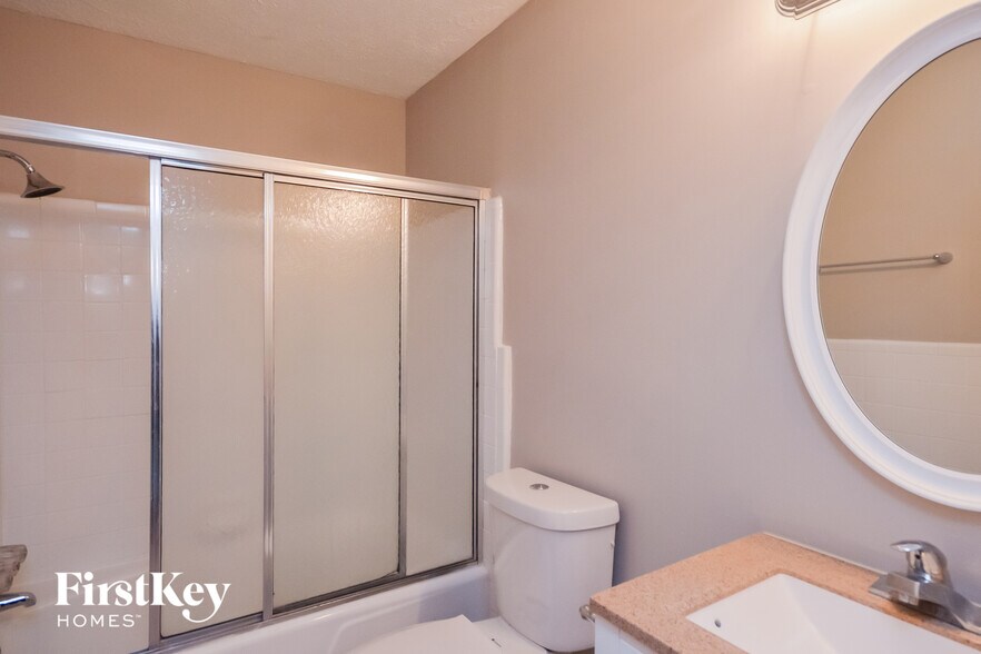 Building Photo - 1175 Milstead Ave NE