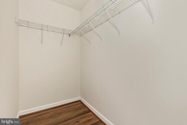 Building Photo - 6226 Newport Pl