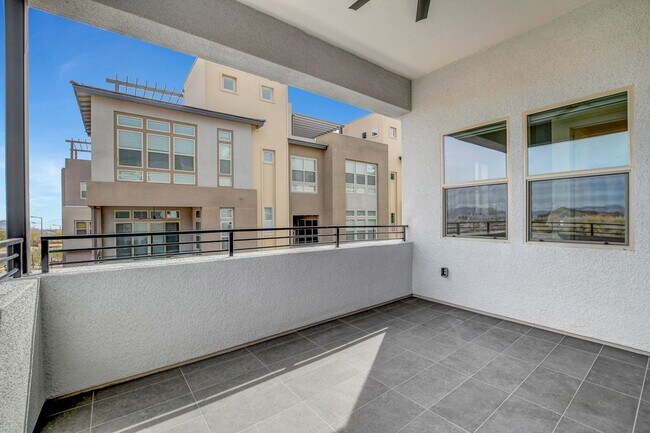 Building Photo - Stunning Luxury Toll Brothers Cordillera 4 bedroom!