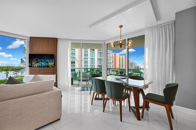 Building Photo - 250 Sunny Isles Blvd