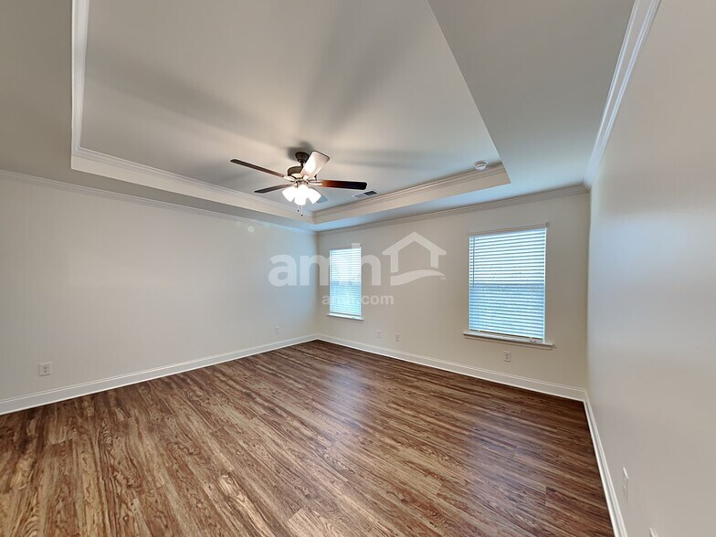 Building Photo - 8105 Brookbend Dr