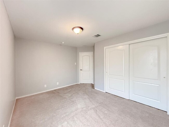 Building Photo - 6708 Cornish Hen Ln