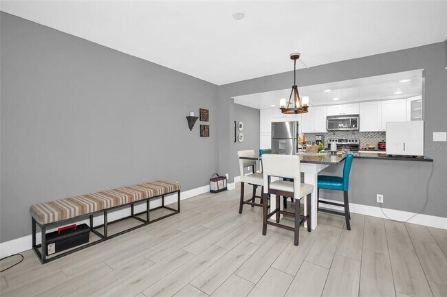 Building Photo - 1460 Gulf Blvd