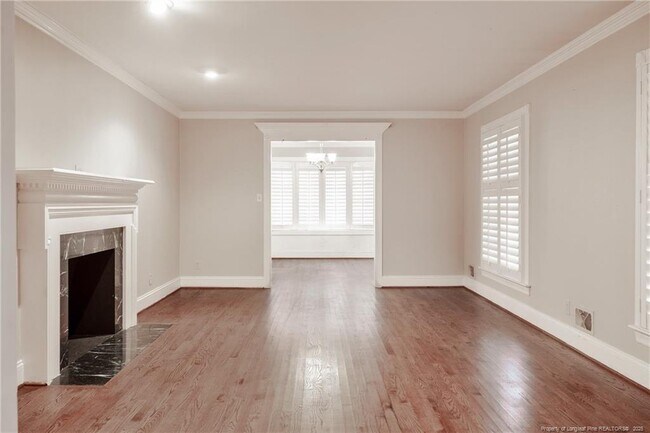 Building Photo - 116 S Churchill Dr