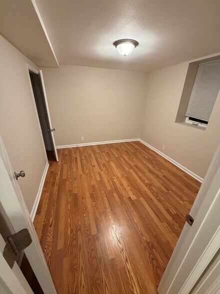 Basement bedroom #2 - 3520 Elm St