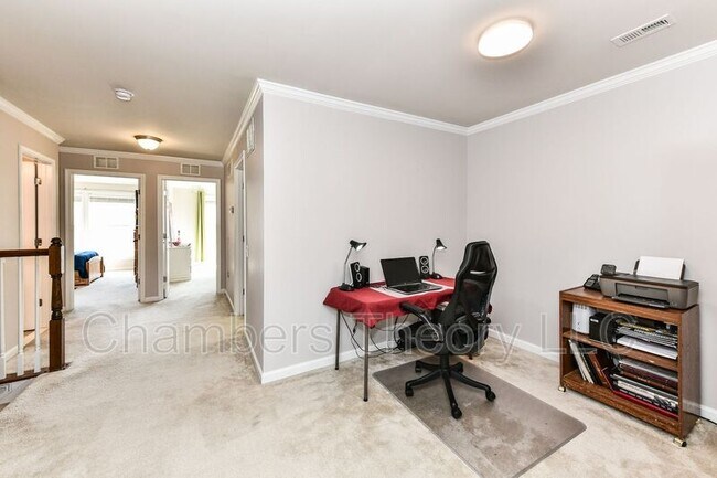 Building Photo - 2942 Finsbury Pl