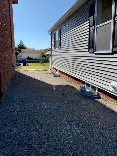 Building Photo - 415 Warren Ave