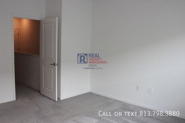 Building Photo - 10821 Fowlers Blf Ct